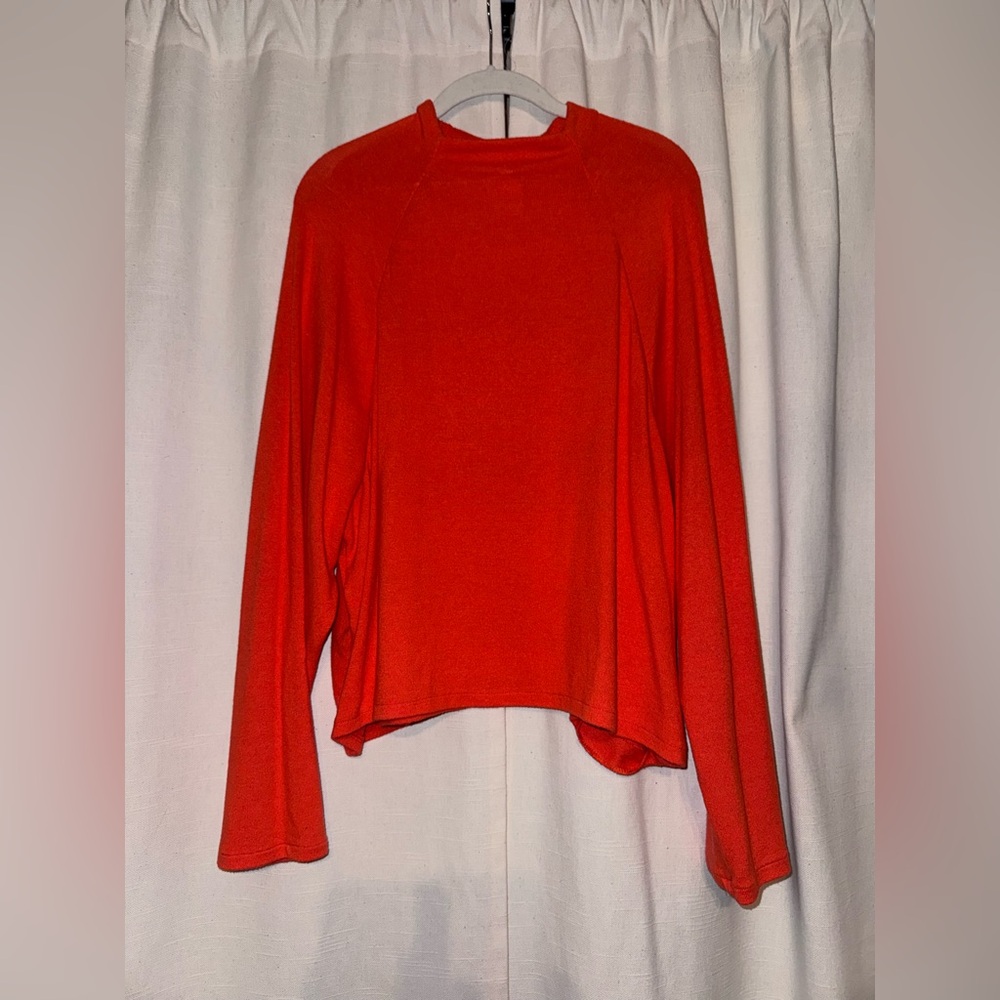 H&M Bright Red Long Sleeve Pullover Sweatshirt